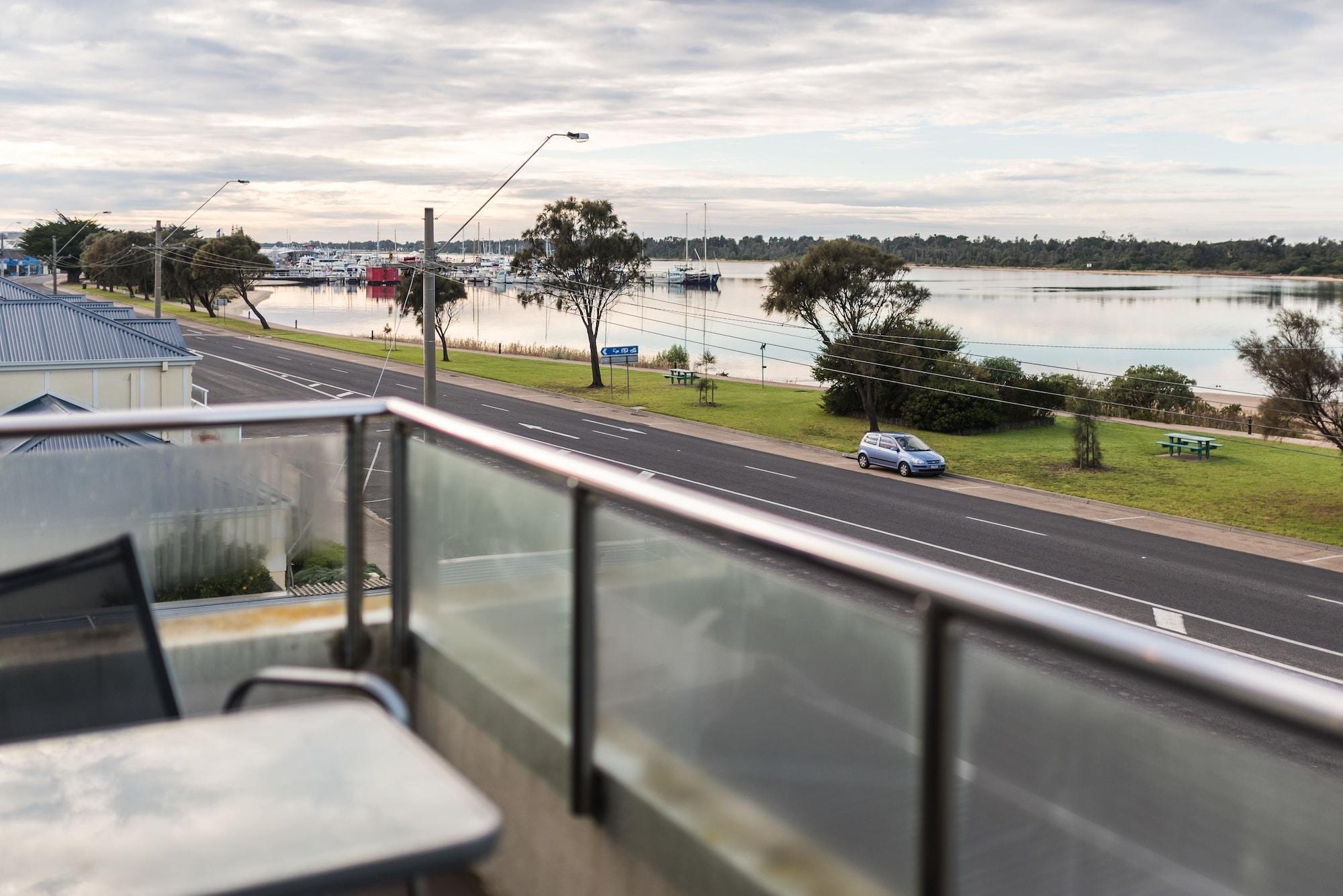The Esplanade Resort And Spa Lakes Entrance Ngoại thất bức ảnh